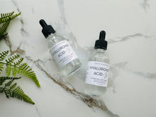 Load image into Gallery viewer, Hyaluronic acid, B5 and Aloe vera Serum